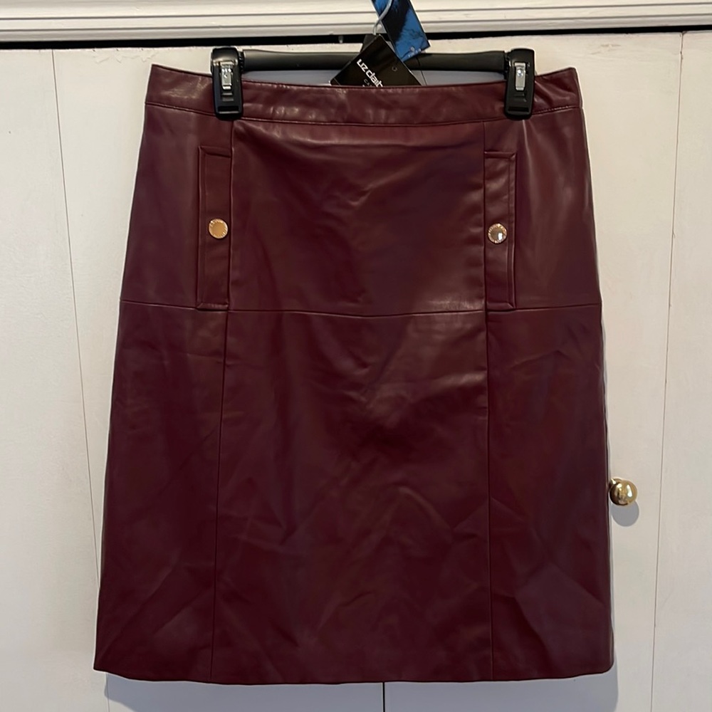 NWT Liz Claiborne 12 petite pleather skirt fully lined